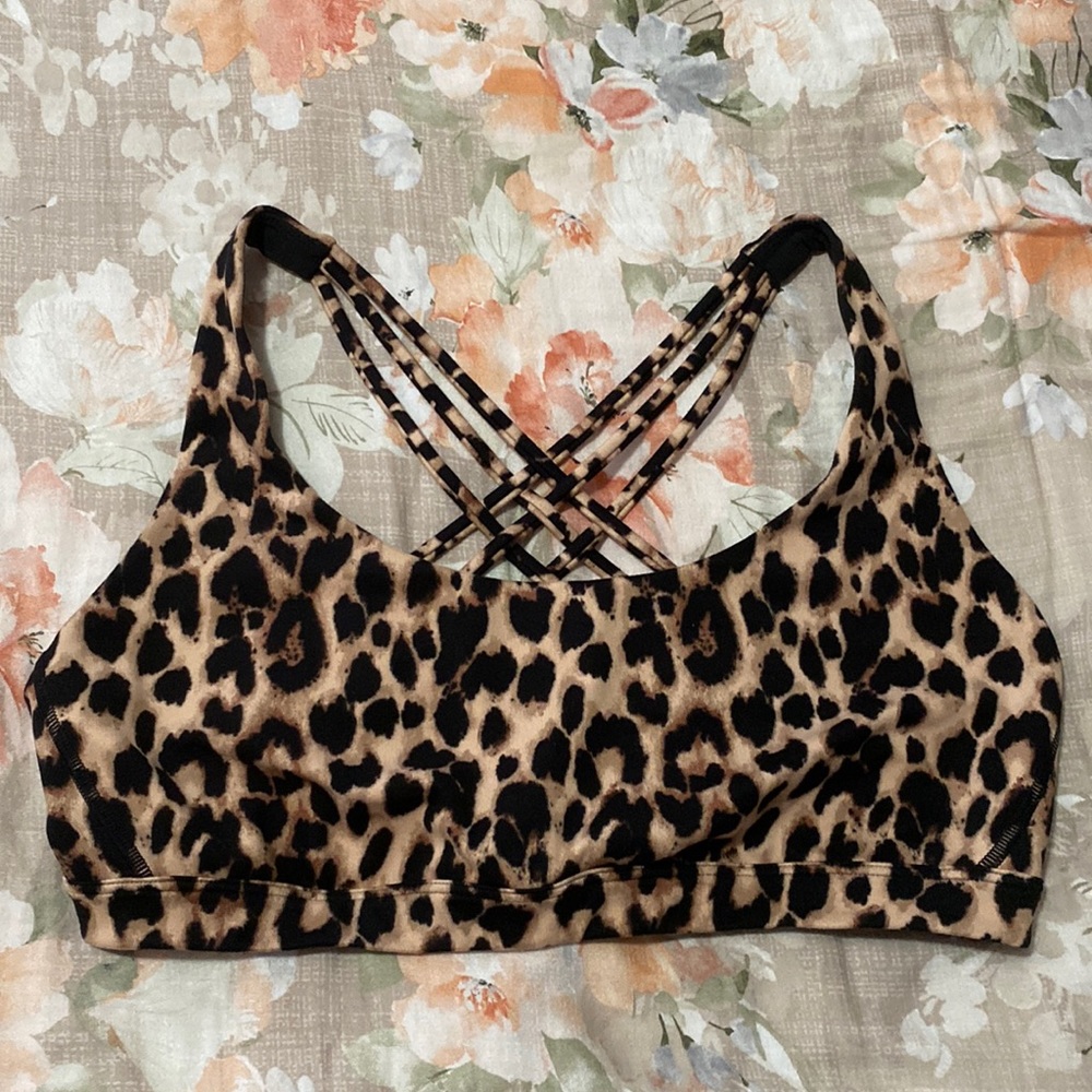 Sports bra